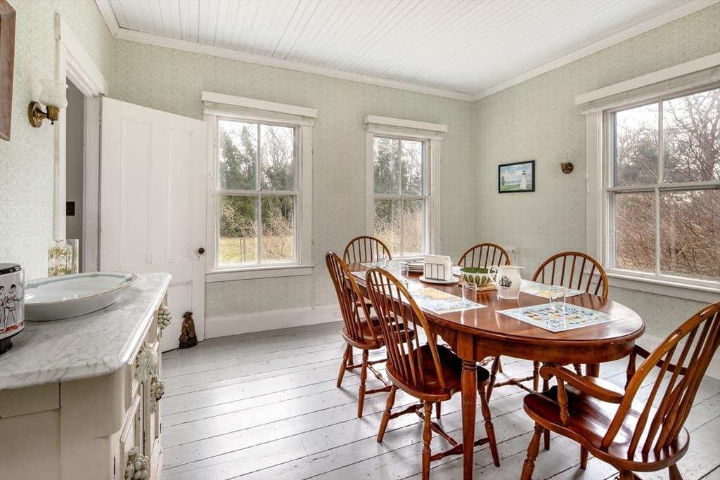 37 Neds Point Rd, Mattapoisett MA 02739 photo 18