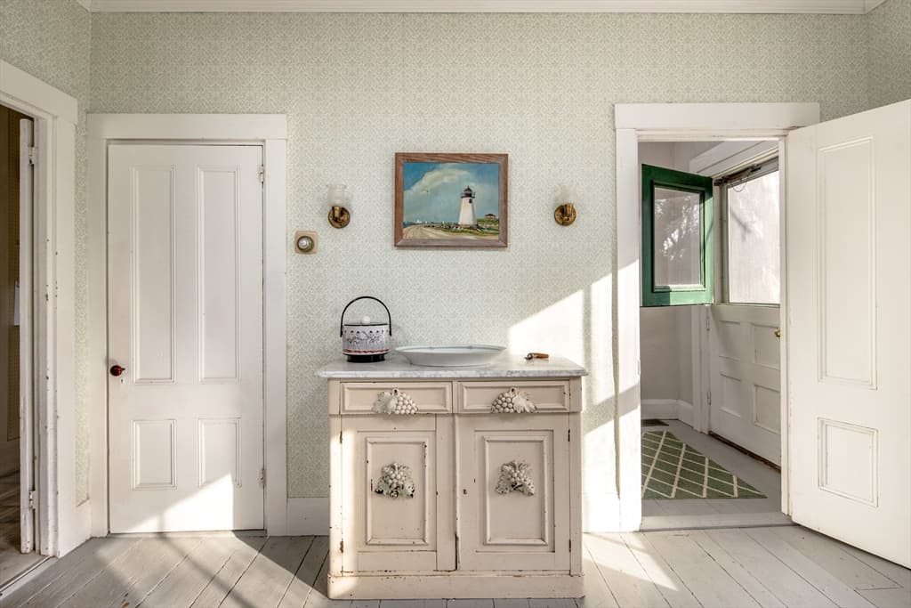 37 Neds Point Rd, Mattapoisett MA 02739 photo 15