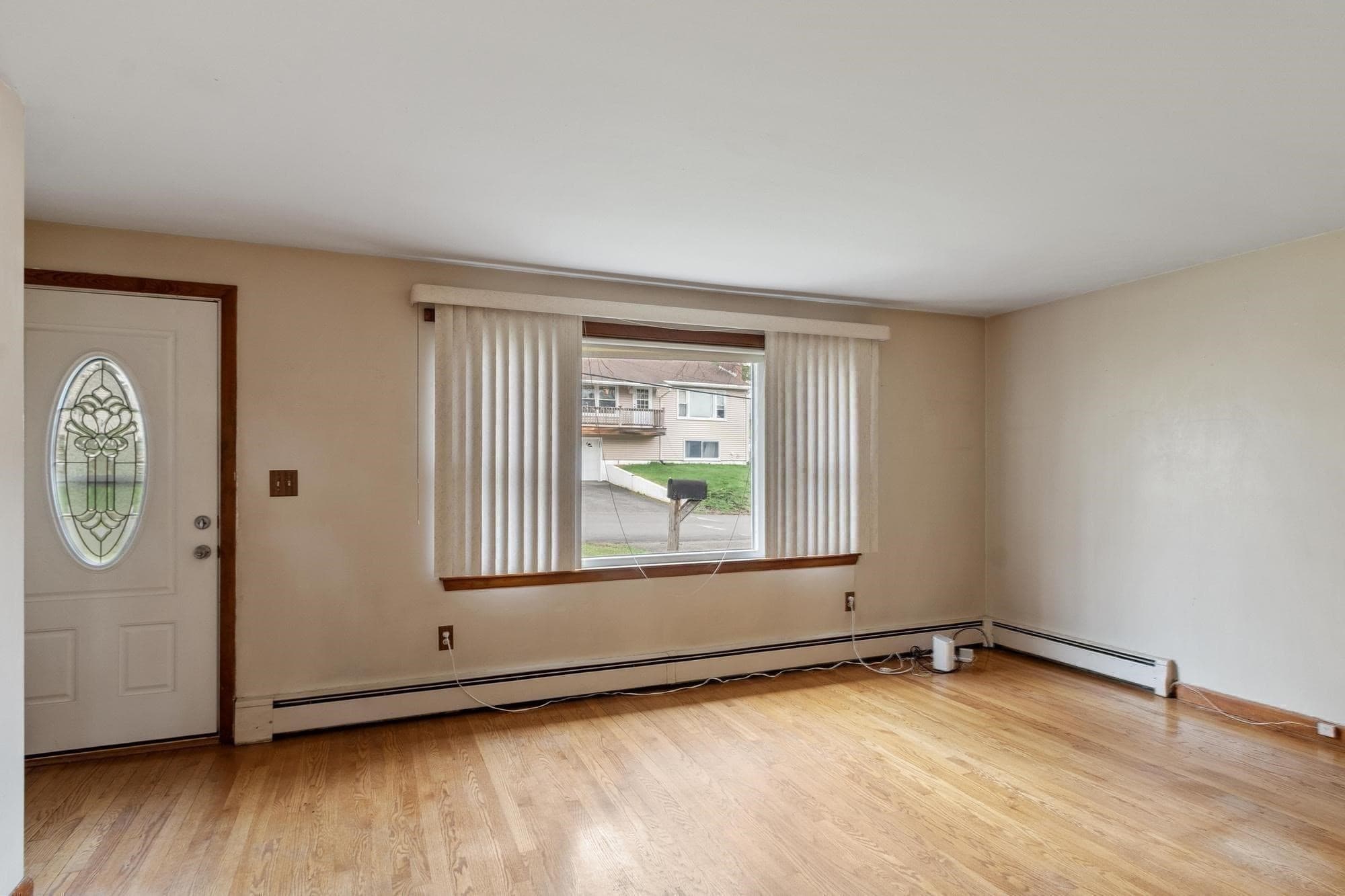 Single Family Residence at 11 Cromie St, Clinton MA 01510, photo 6 of 29