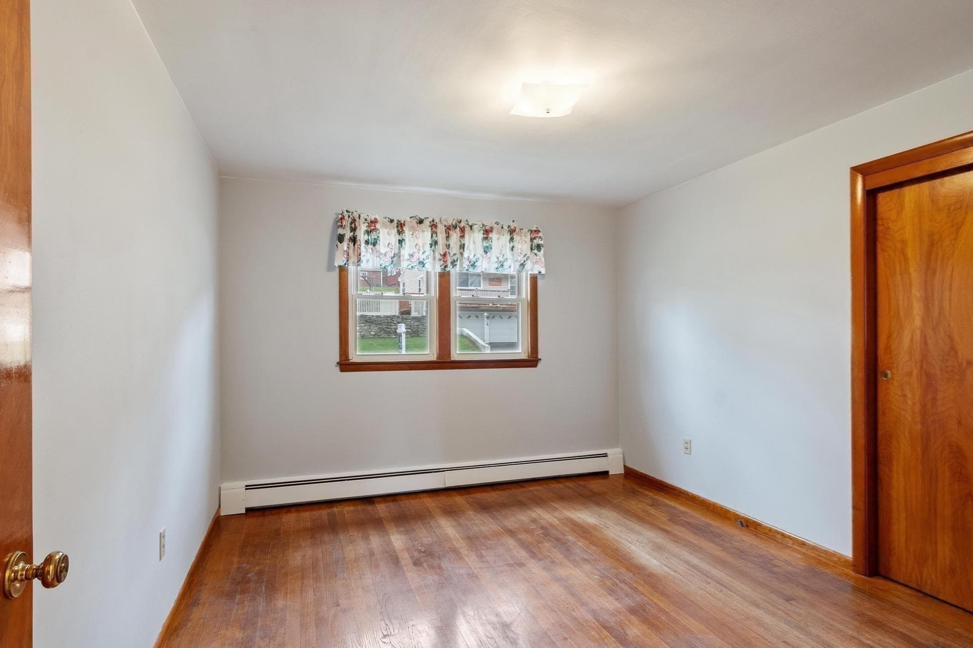 Single Family Residence at 11 Cromie St, Clinton MA 01510, photo 10 of 29