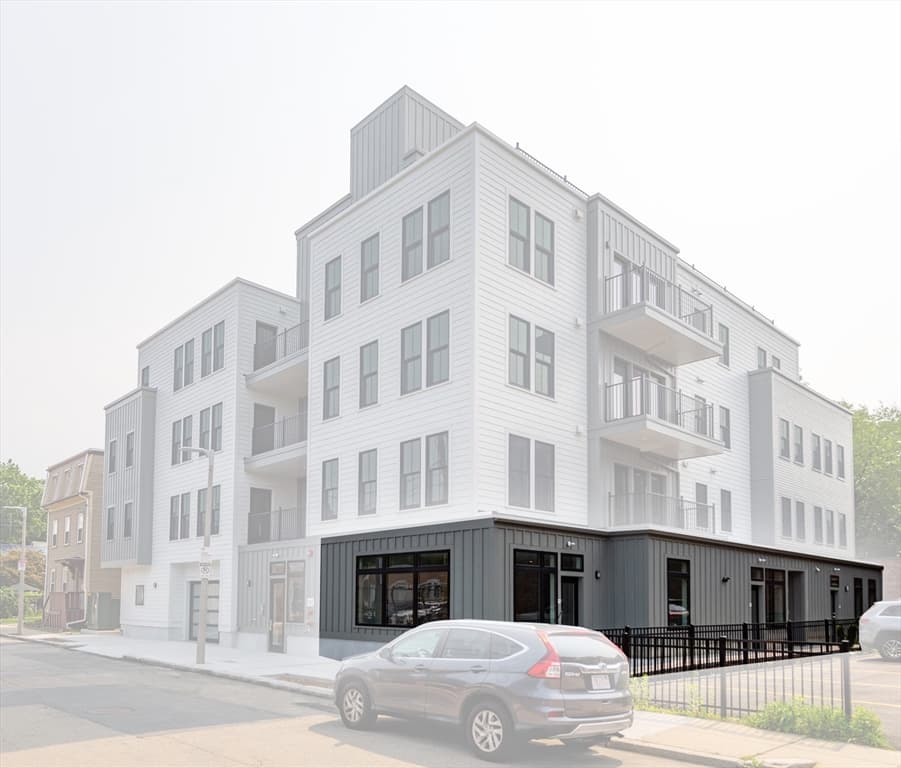 120 Brookside Avenue # 3, Boston MA 02130