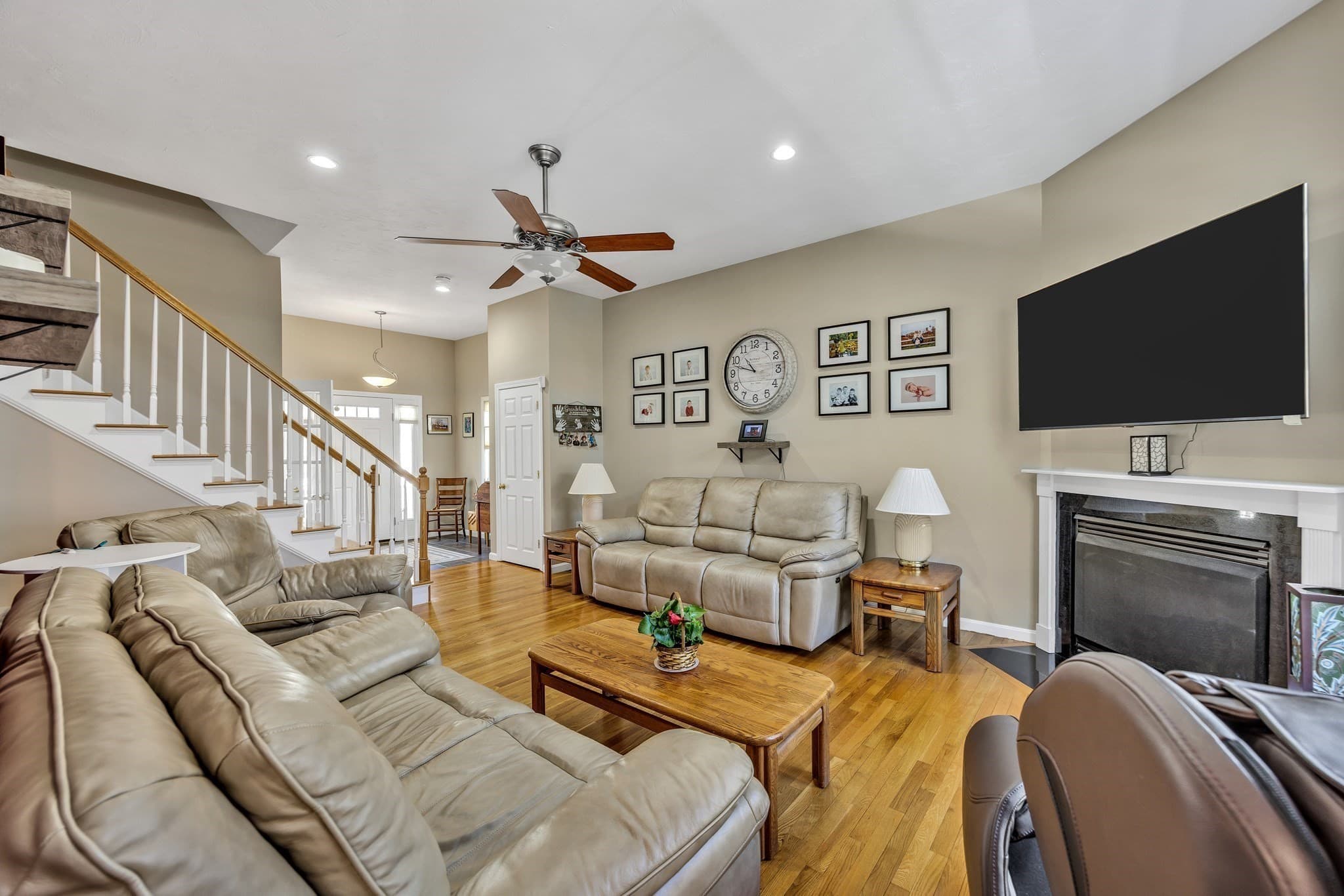 Condominium at 31 Captain Carlson # 31, West Bridgewater MA 02379, photo 11 of 37