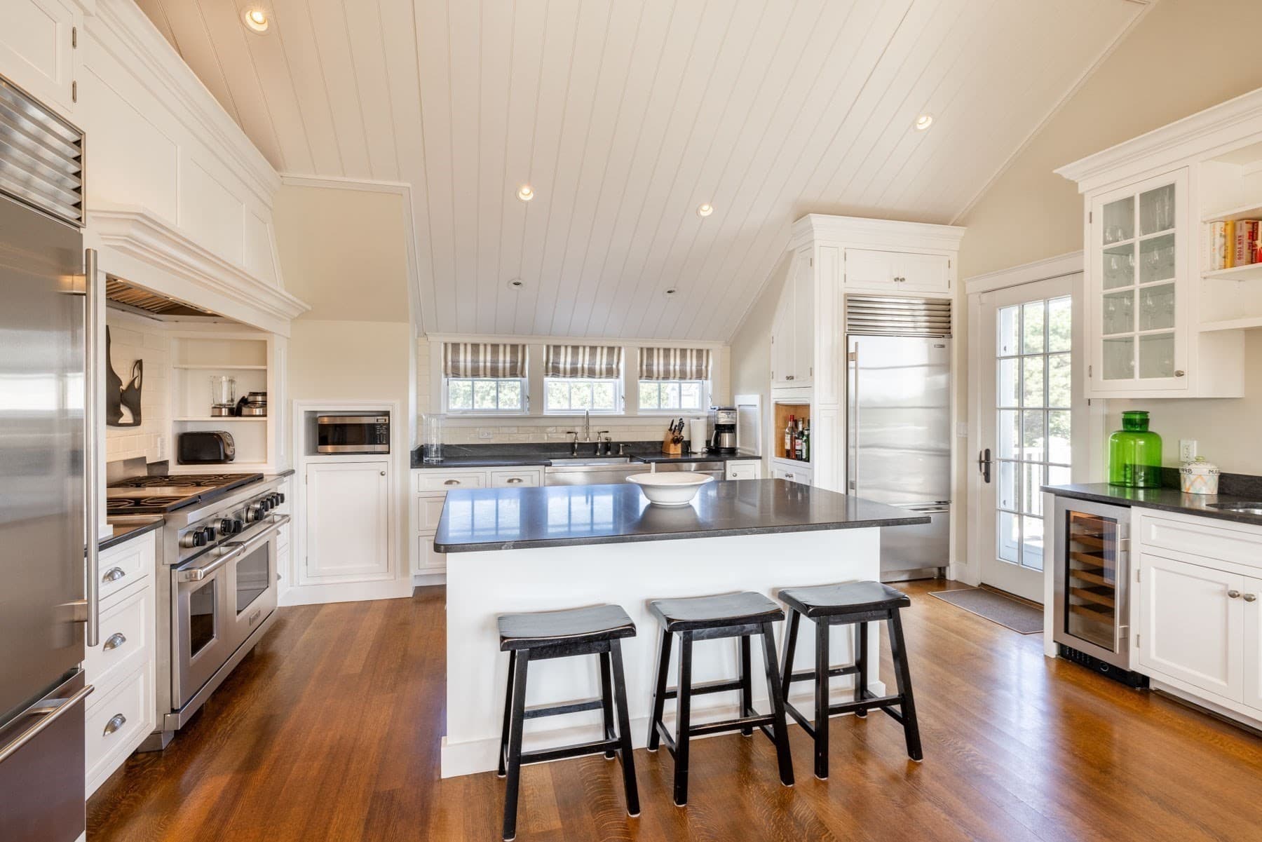 Single Family Residence at 24 Katama Bay View Road, Edgartown MA 02539, Edgartown, photo 8 of 26
