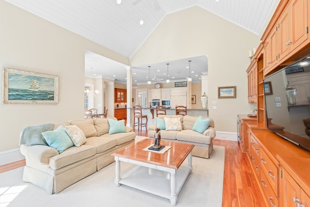 93 Oyster Way, Barnstable MA 02655 photo 9