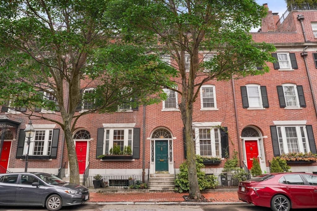 Single Family Residence at 54 Brimmer St, Boston MA 02108, photo 24 of 27