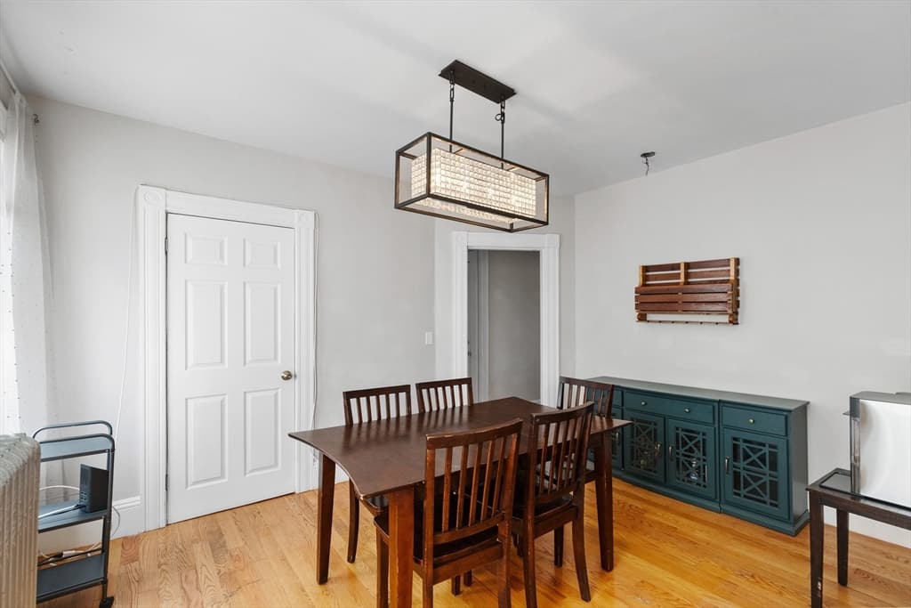 Condominium at 146 North St # 4, Salem MA 01970, photo 3 of 23