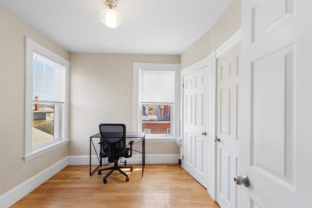 Condominium at 146 North St # 4, Salem MA 01970, photo 14 of 23