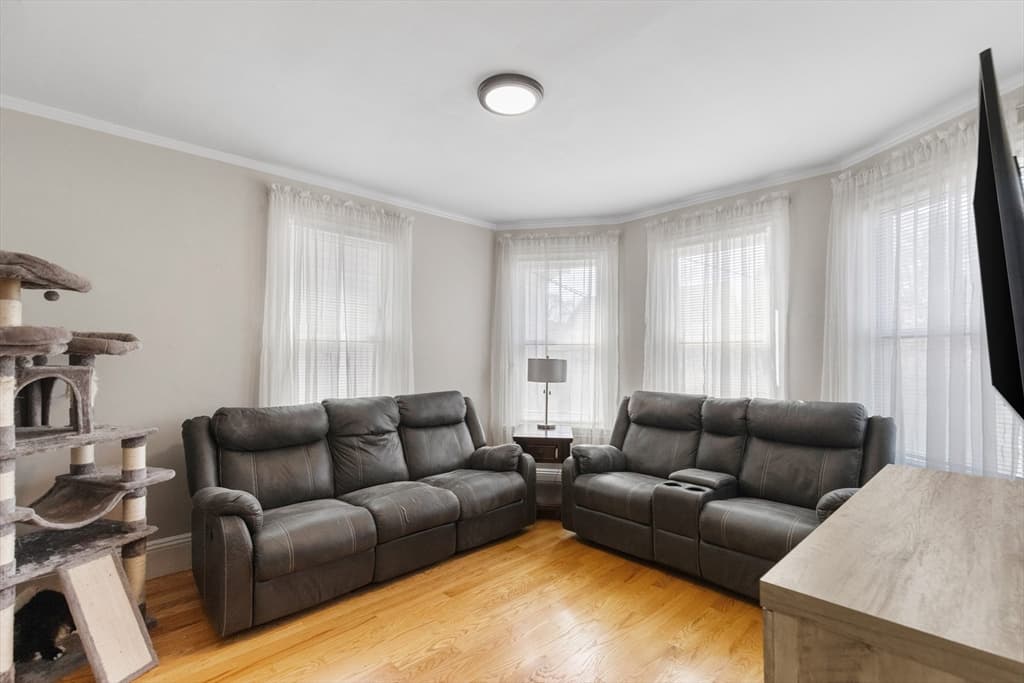 Condominium at 146 North St # 4, Salem MA 01970, photo 11 of 23