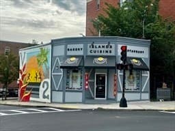554 Dudley, Boston MA 02125