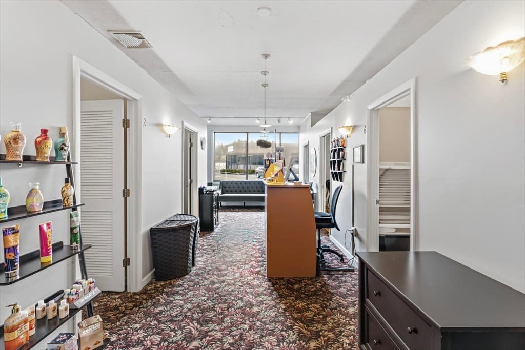 135 B Northampton St, Easthampton MA 01027 photo 15