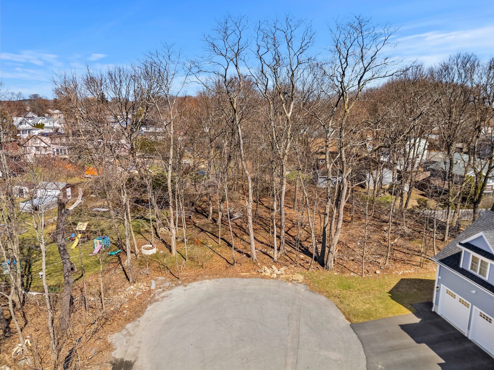 Residential at 114 Livingstone Ave, Beverly MA 01915, Beverly, photo 7 of 23