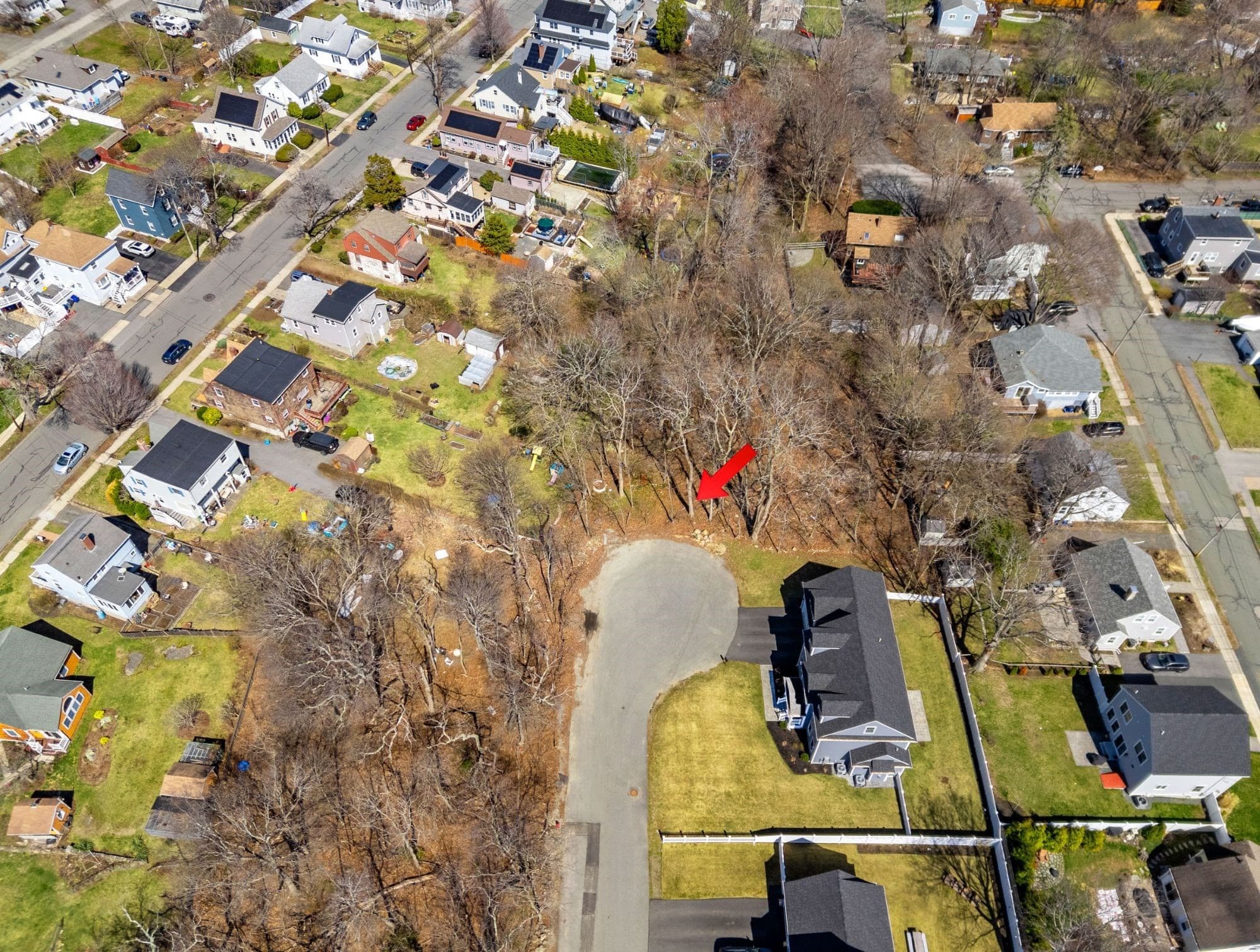 Residential at 114 Livingstone Ave, Beverly MA 01915, Beverly, photo 3 of 23
