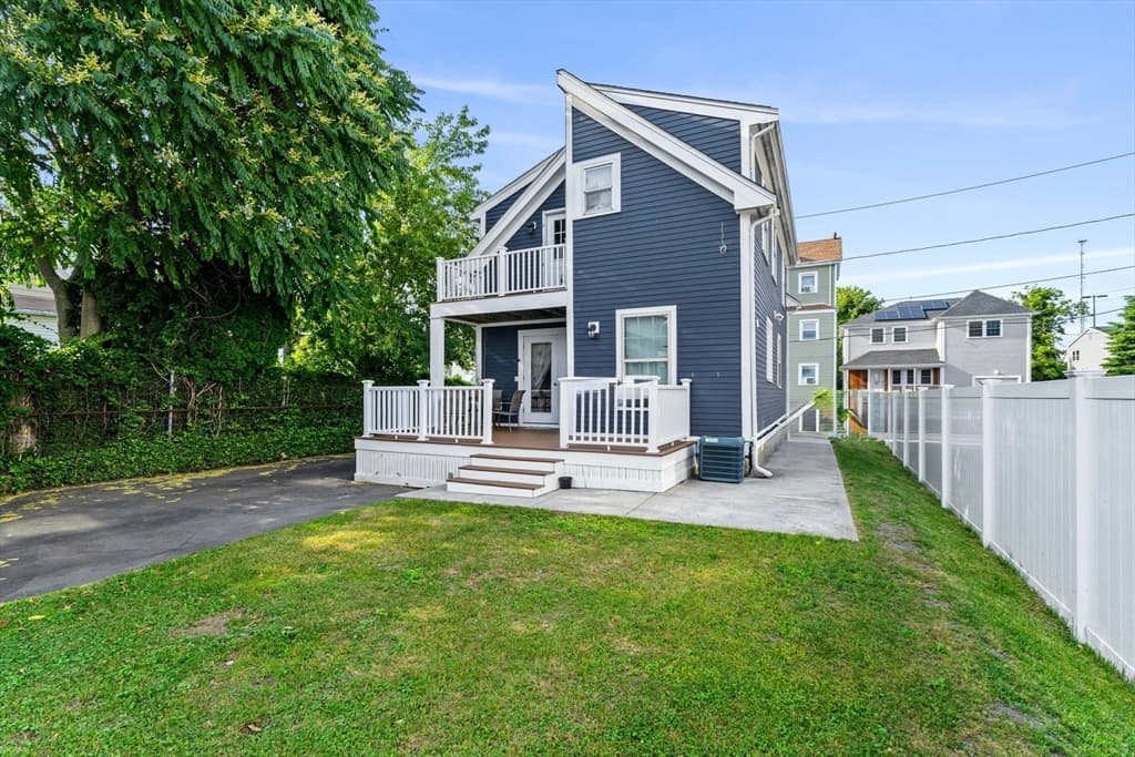 883 Grinnell St, Fall River MA 02721 photo 31