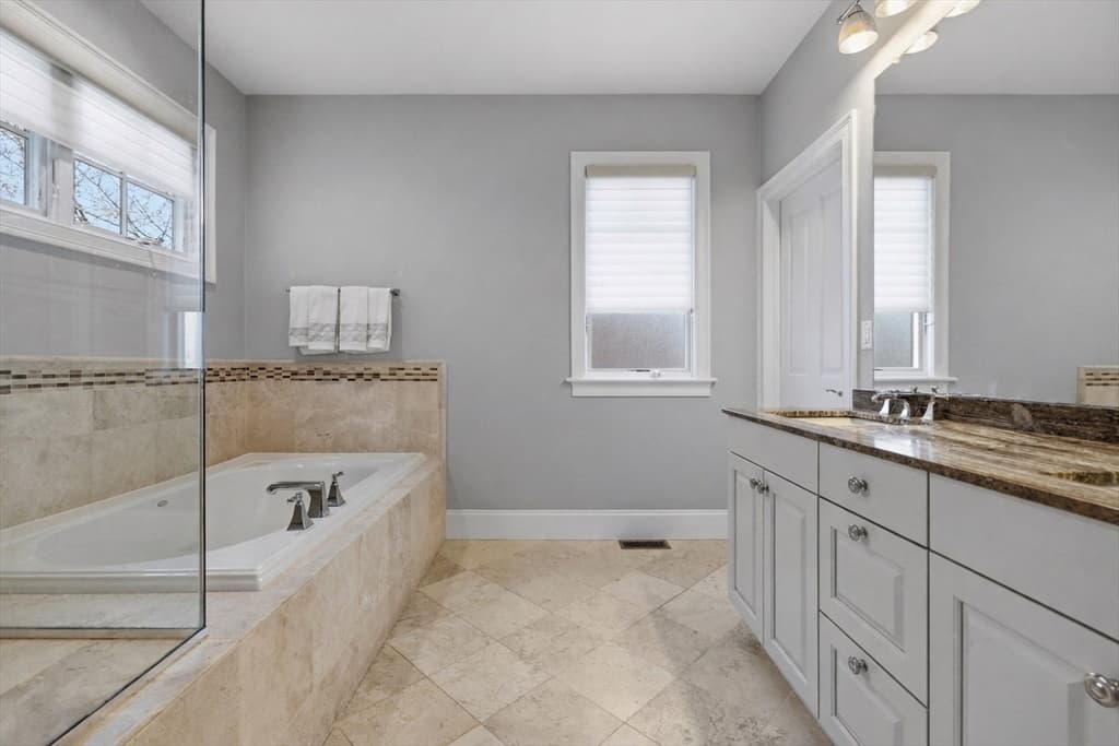 Single Family Residence at 38 Raynor Dr, Hingham MA 02043, Hingham, photo 7 of 19