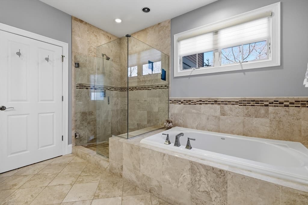 Single Family Residence at 38 Raynor Dr, Hingham MA 02043, Hingham, photo 8 of 19