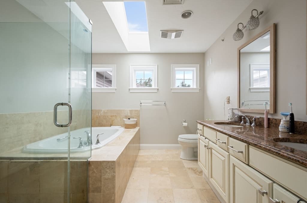 806 Ledgewood Way # 806, Clinton MA 01510 photo 21