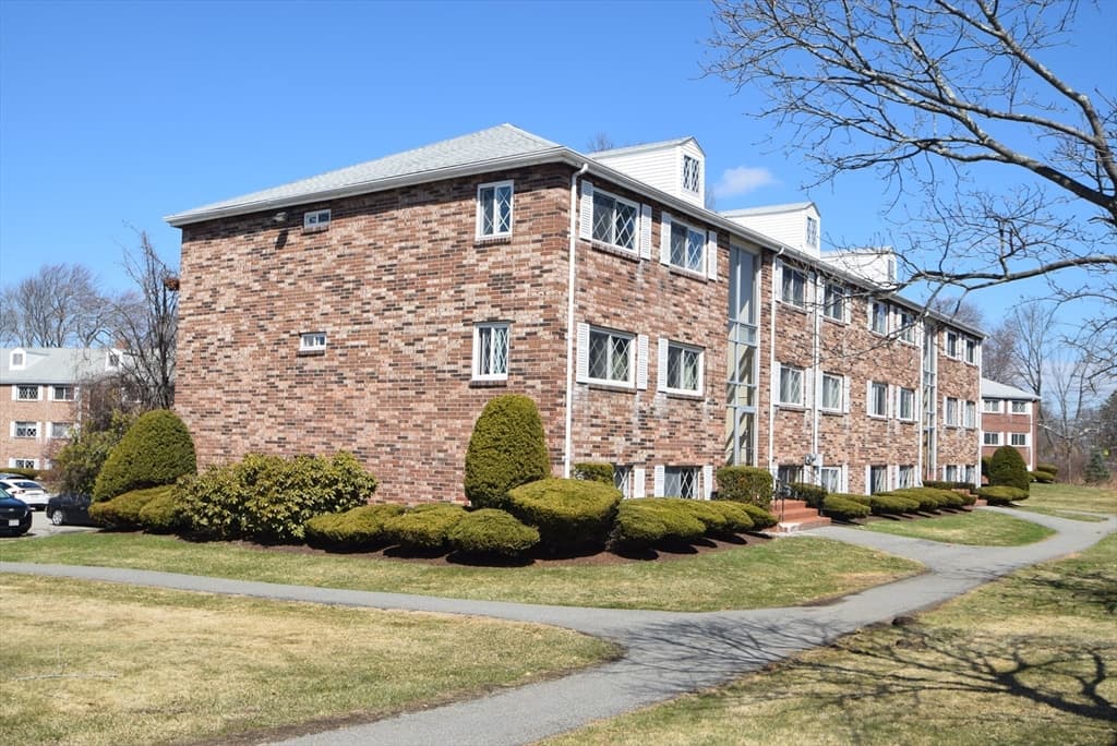 7 Fernview Ave # 11, North Andover MA 01845 photo 16