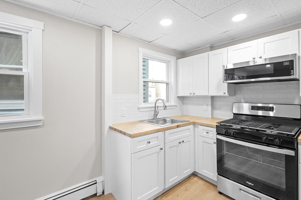 Single Family Residence at 310 Paris St, Boston MA 02128, Boston, photo 6 of 30