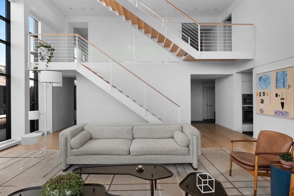 Condominium at 1200 Washington PH, Boston MA 02118, photo 9 of 39