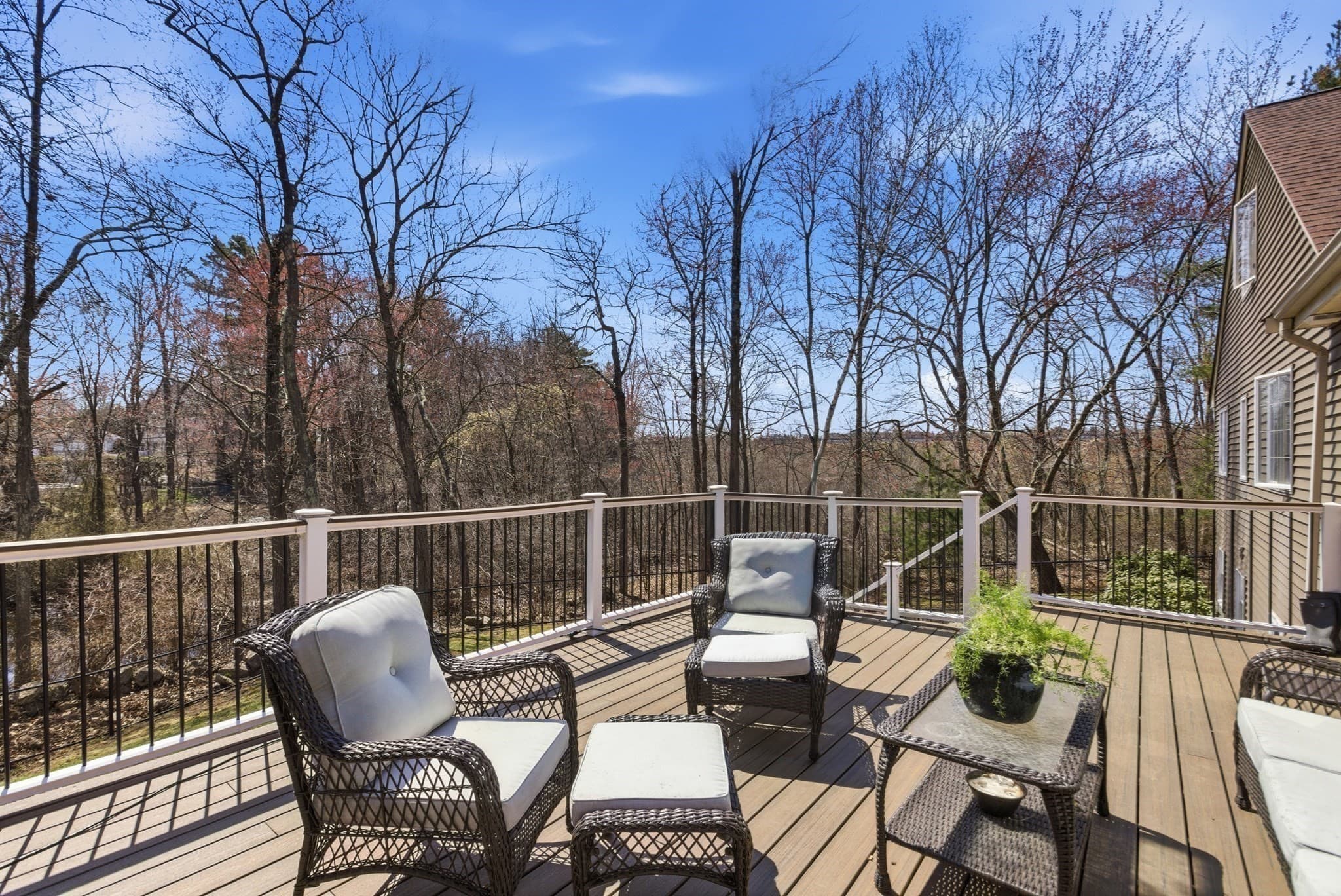 Single Family Residence at 28 Lancelot Ct, Norwood MA 02062, Norwood, photo 38 of 40