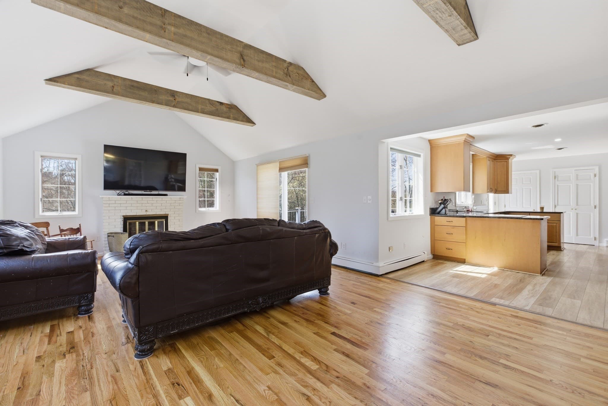 Single Family Residence at 28 Lancelot Ct, Norwood MA 02062, Norwood, photo 10 of 40
