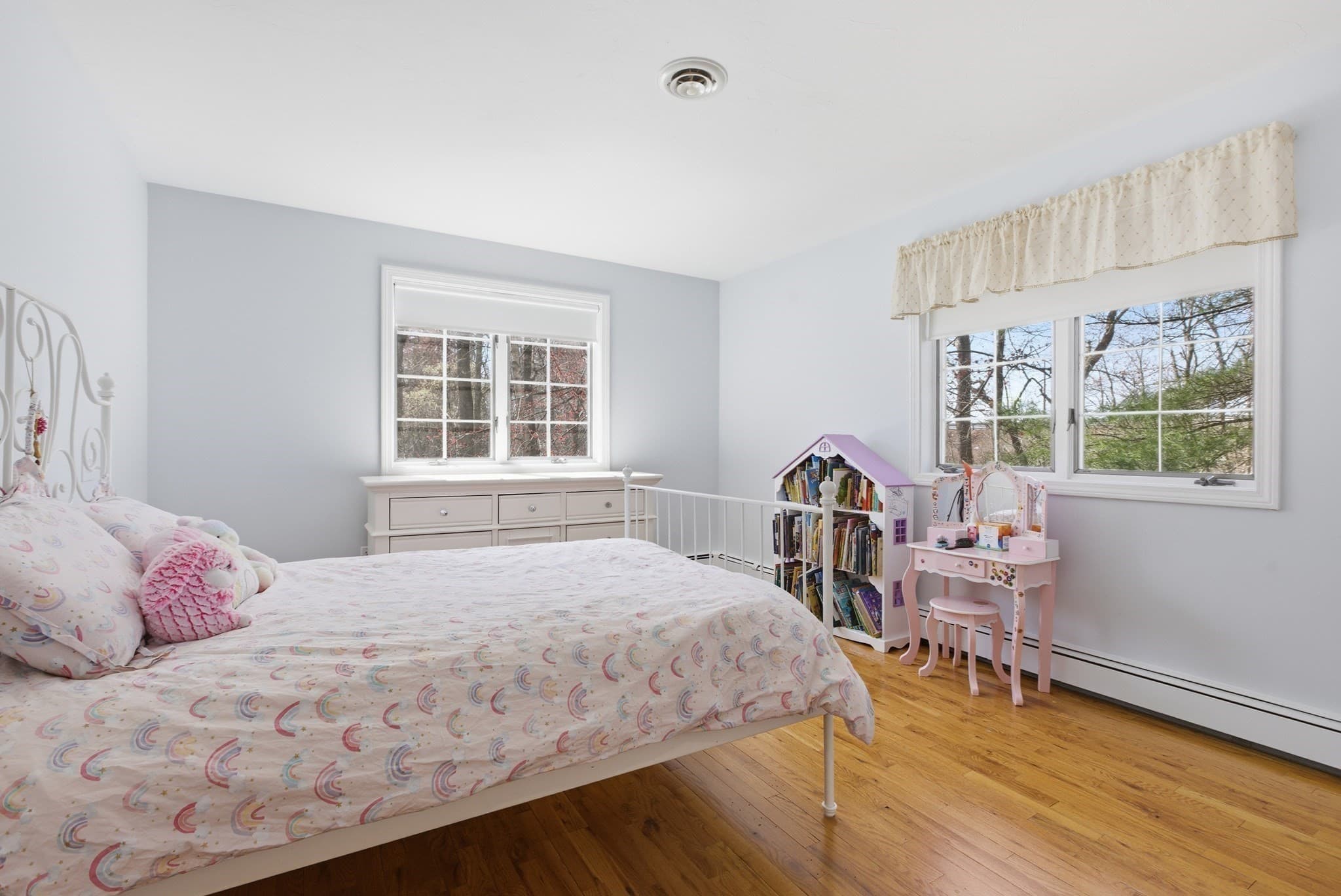 Single Family Residence at 28 Lancelot Ct, Norwood MA 02062, Norwood, photo 19 of 40