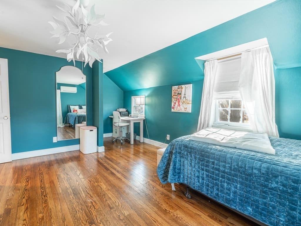 Single Family Residence at 87 Bridle Path Rd, Springfield MA 01118, Springfield, photo 22 of 35