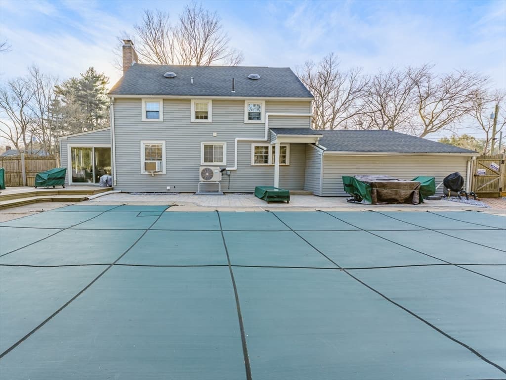 Single Family Residence at 87 Bridle Path Rd, Springfield MA 01118, Springfield, photo 33 of 35