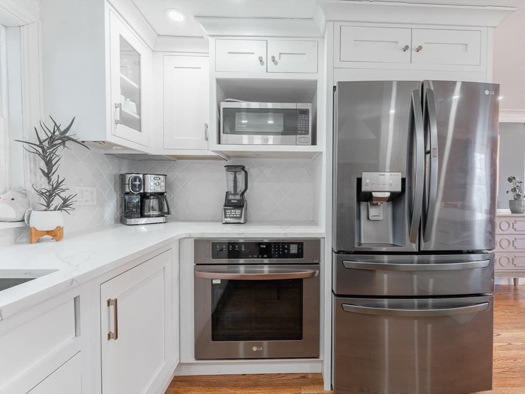 Single Family Residence at 87 Bridle Path Rd, Springfield MA 01118, Springfield, photo 15 of 35
