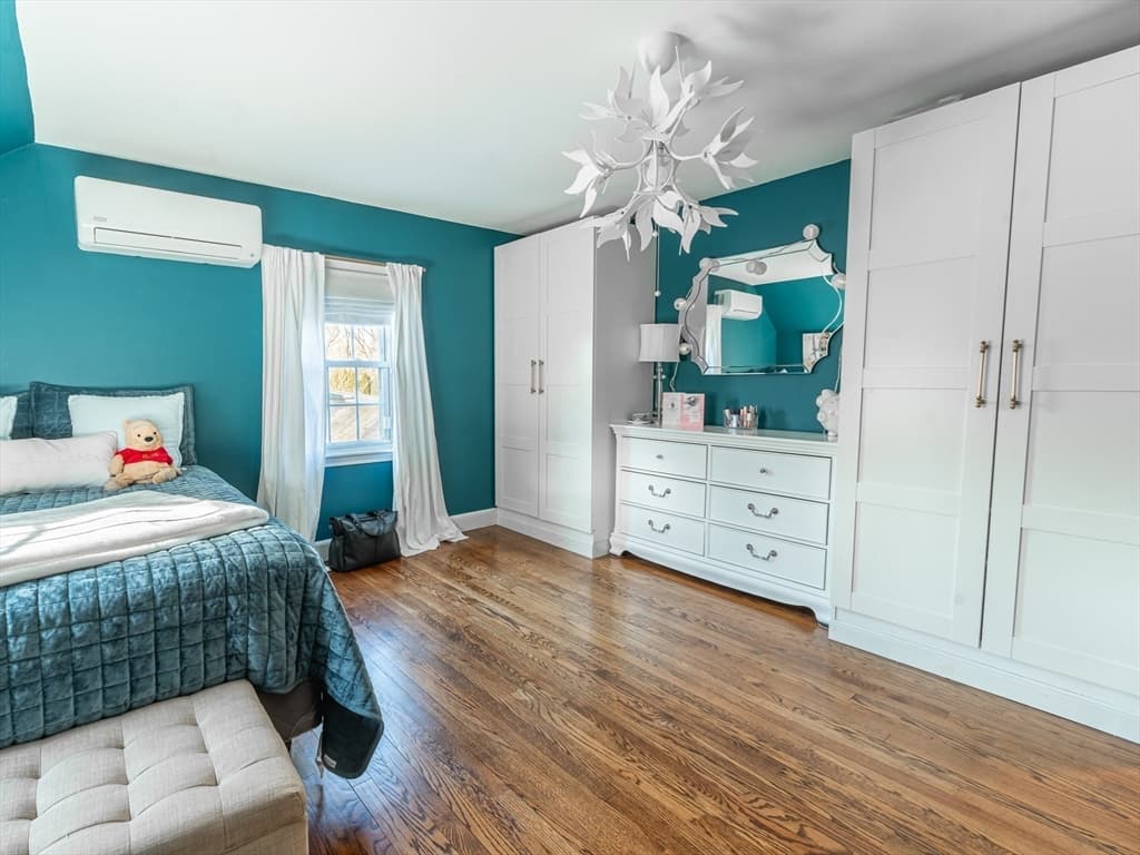 Single Family Residence at 87 Bridle Path Rd, Springfield MA 01118, Springfield, photo 21 of 35