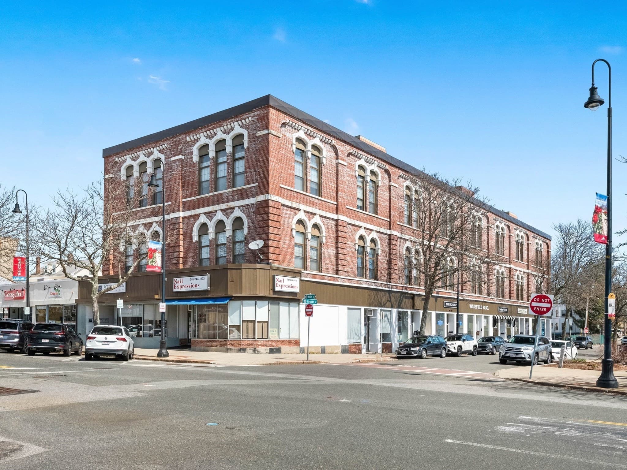 414-416 Main St, Wakefield MA 01880