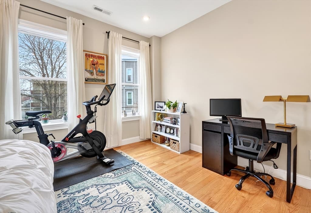 Condominium at 35 Somerset Ave. # 3, Winthrop MA 02152, Winthrop, photo 12 of 29