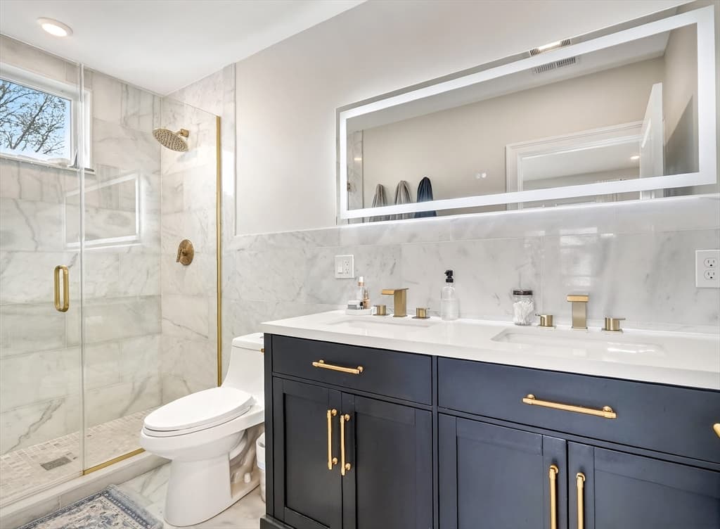 Condominium at 35 Somerset Ave. # 3, Winthrop MA 02152, Winthrop, photo 20 of 29