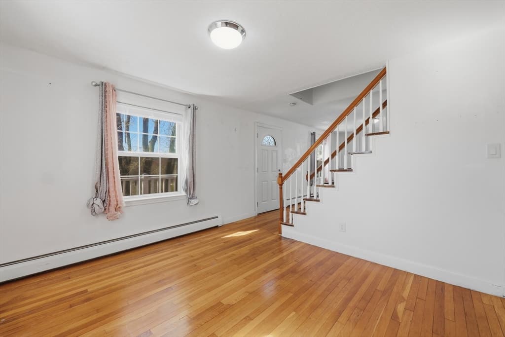 32 Indian Lake Parkway, Worcester MA 01605 photo 8