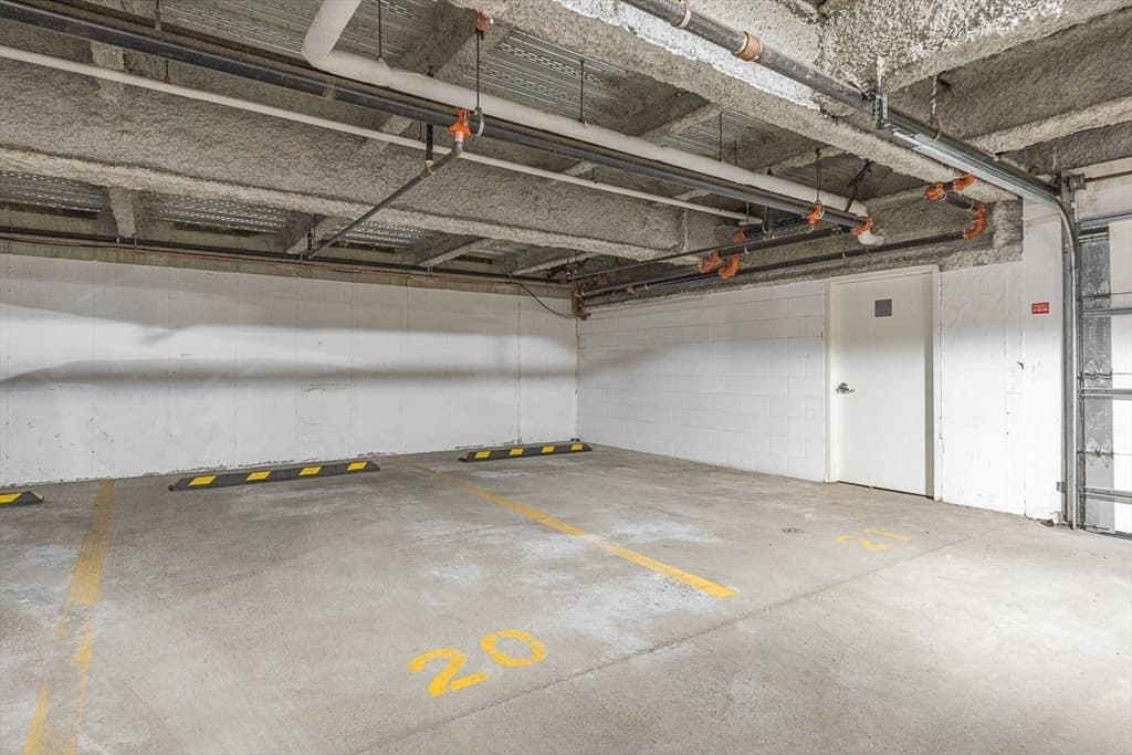 310 Hammond Pond Pkwy # 301, Brookline MA 02467 photo 35