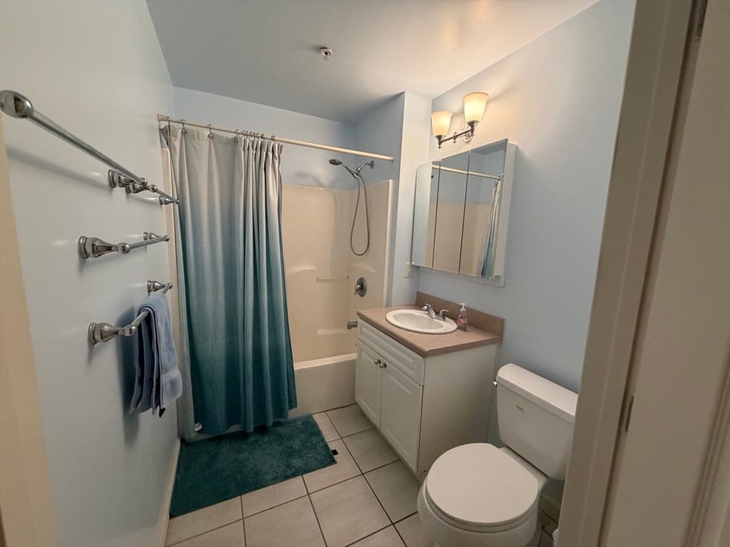 Condominium at 501 Commerce Drive # 119, Braintree MA 02184, photo 9 of 11