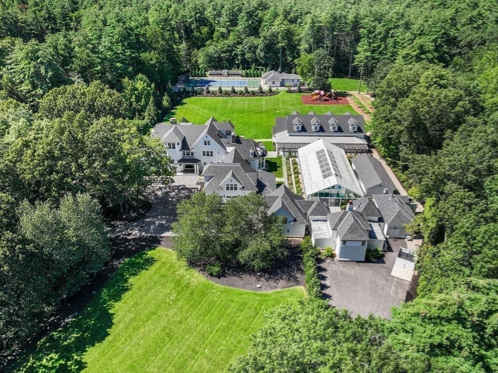 210 Monument Farm Road, Concord MA 01742 photo 3