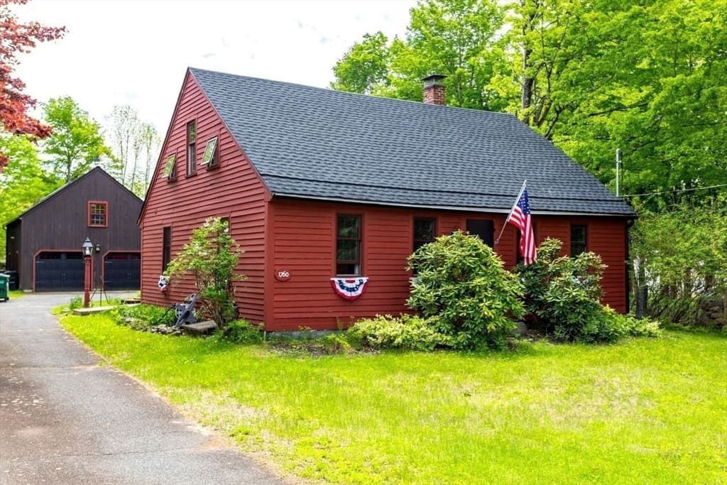 30 The Common, Phillipston MA 01331