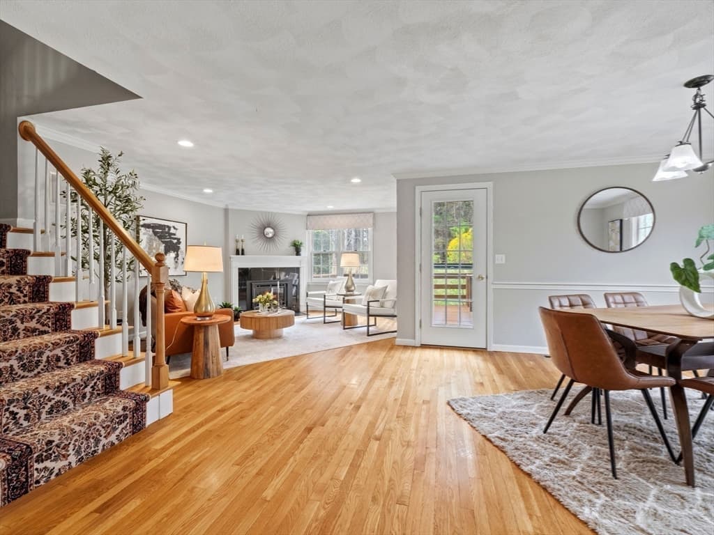 Condominium at 31 Forest Lane # 31, Hopkinton MA 01748, photo 5 of 31