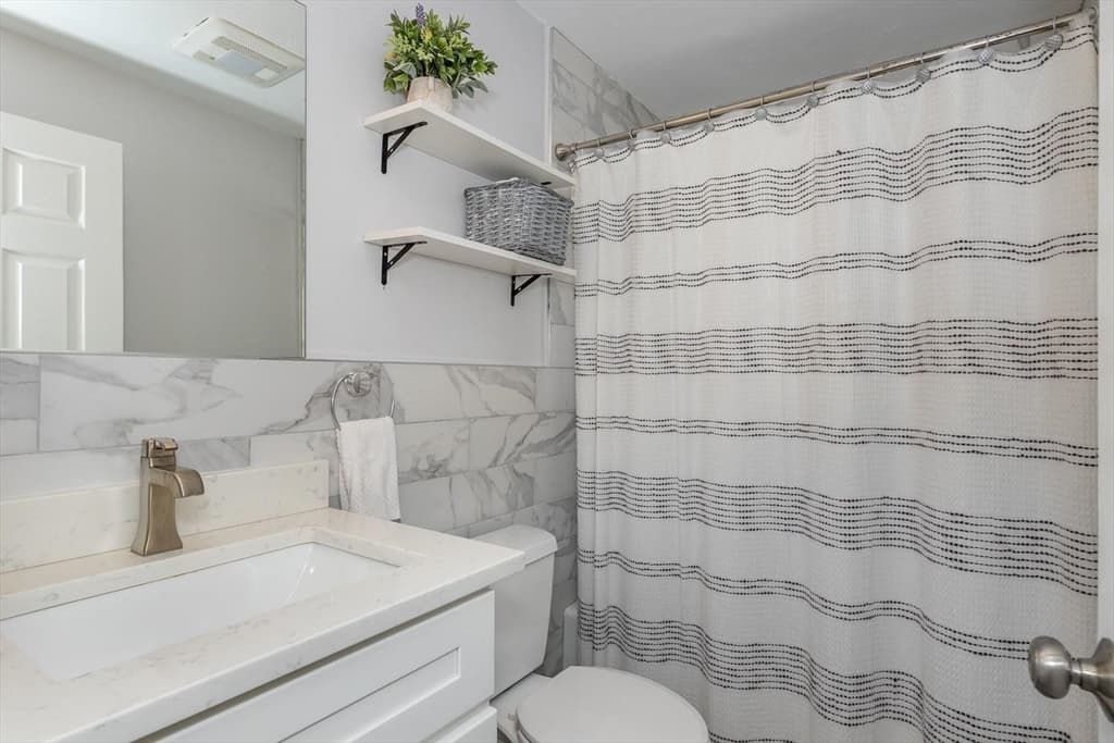 Single Family Residence at 39 Birchcroft Rd, Canton MA 02021, Canton, photo 16 of 21
