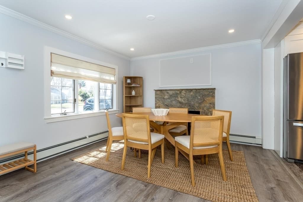 Single Family Residence at 39 Birchcroft Rd, Canton MA 02021, Canton, photo 5 of 21