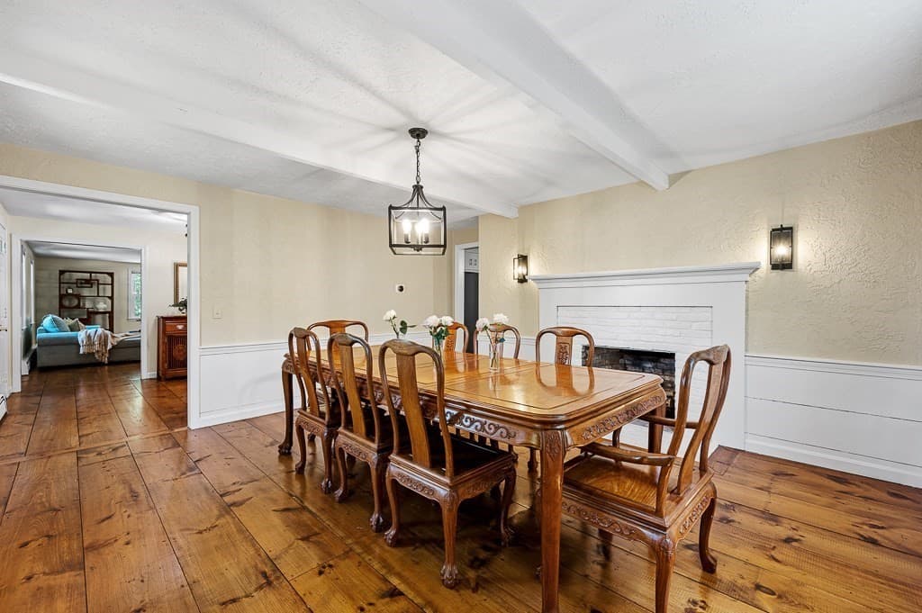 Single Family Residence at 9 Olde Meetinghouse Rd, Westborough MA 01581, Westborough, photo 6 of 42