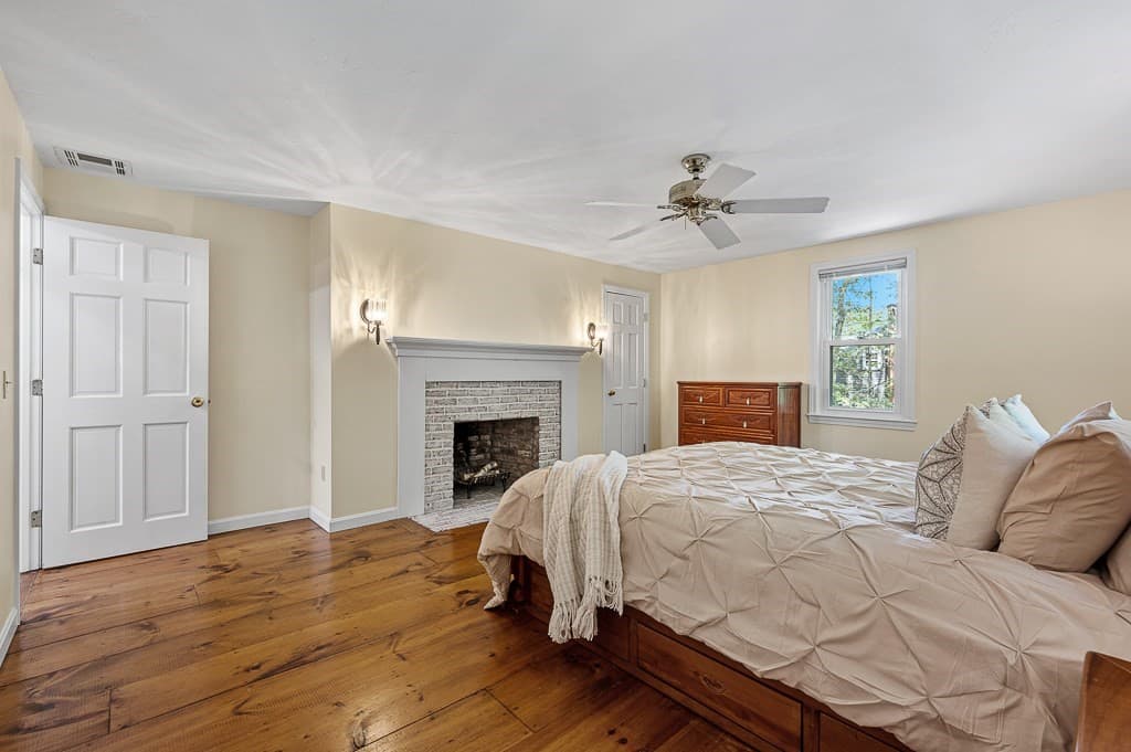 Single Family Residence at 9 Olde Meetinghouse Rd, Westborough MA 01581, Westborough, photo 26 of 42