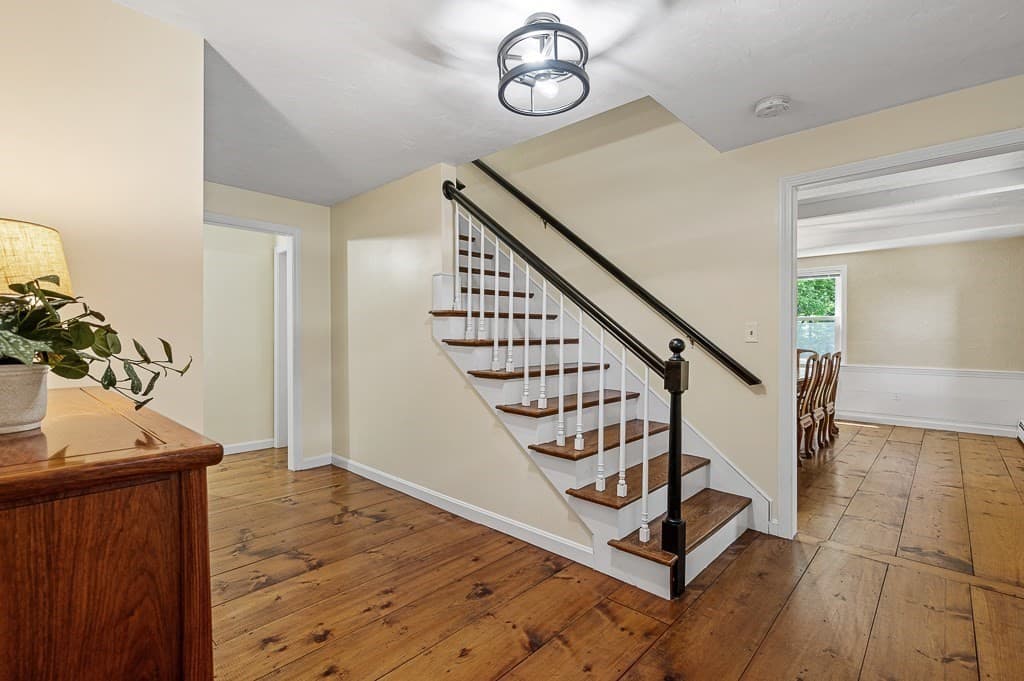 Single Family Residence at 9 Olde Meetinghouse Rd, Westborough MA 01581, Westborough, photo 3 of 42
