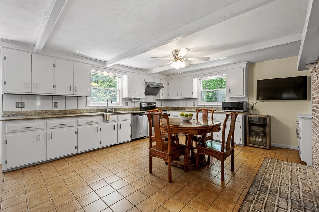 Single Family Residence at 9 Olde Meetinghouse Rd, Westborough MA 01581, Westborough, photo 14 of 42