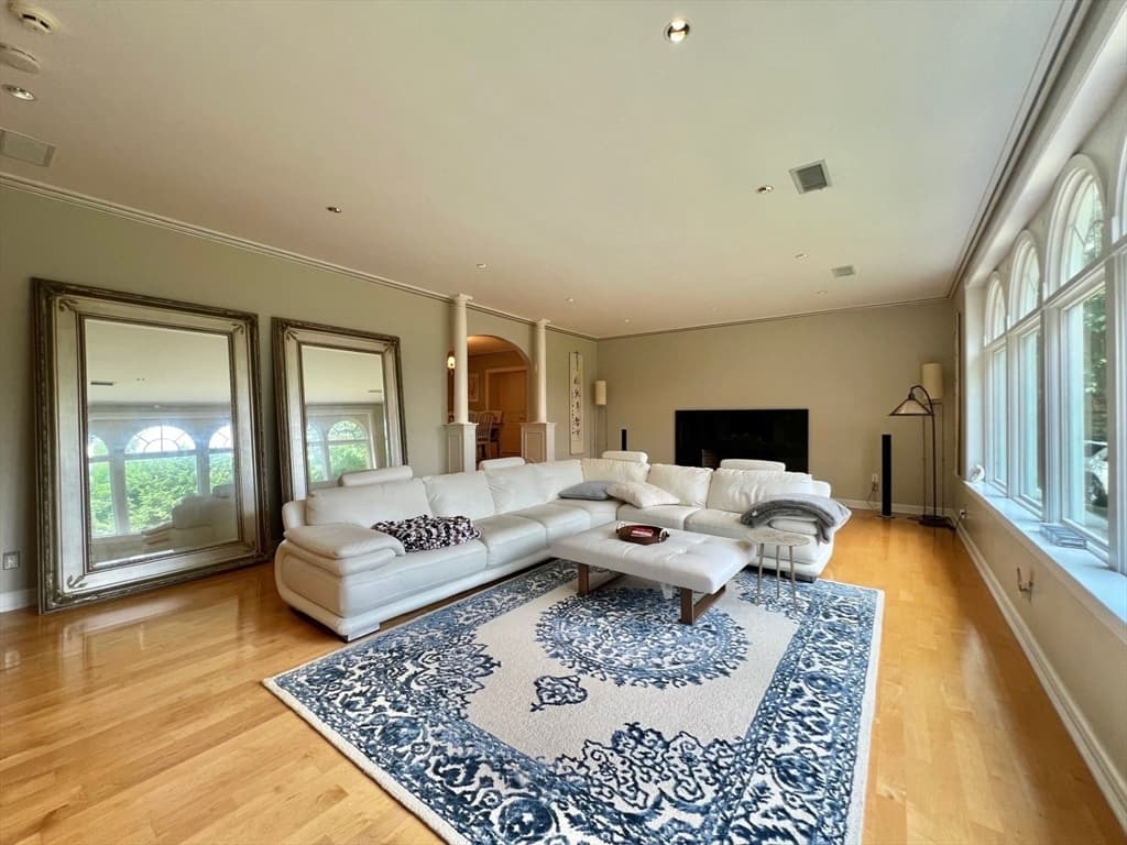 75 Lee Street, Brookline MA 02445 photo 6