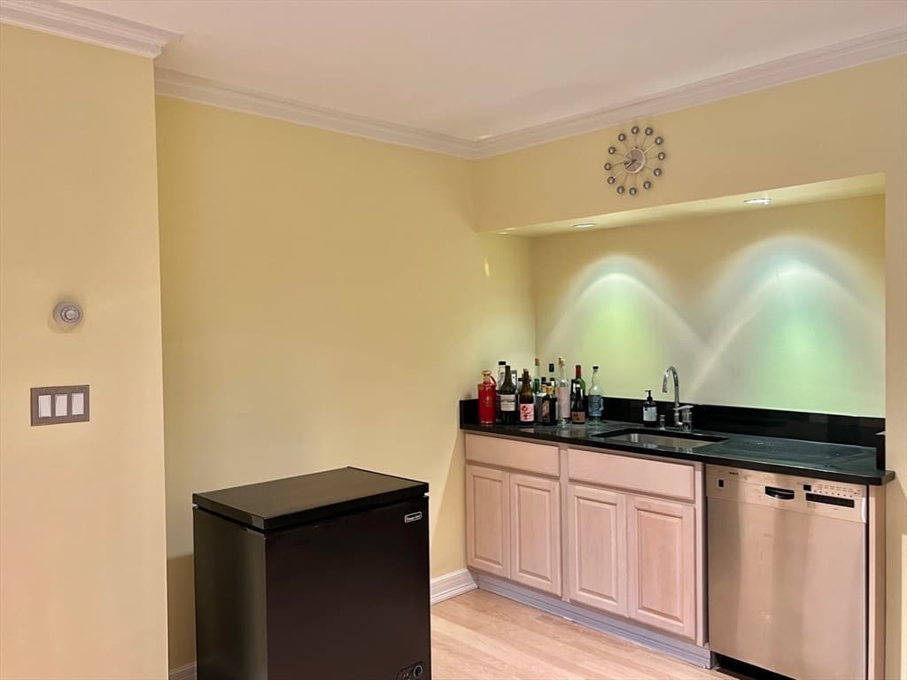 75 Lee Street, Brookline MA 02445 photo 19