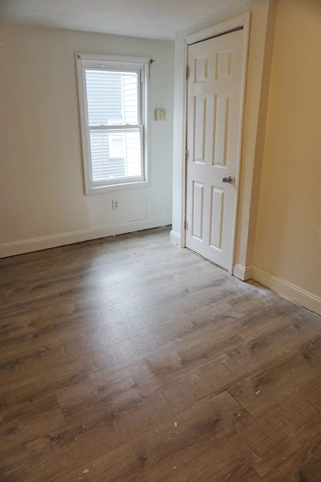 Multi Family at 27 Shaw St, Lowell MA 01851, photo 20 of 27