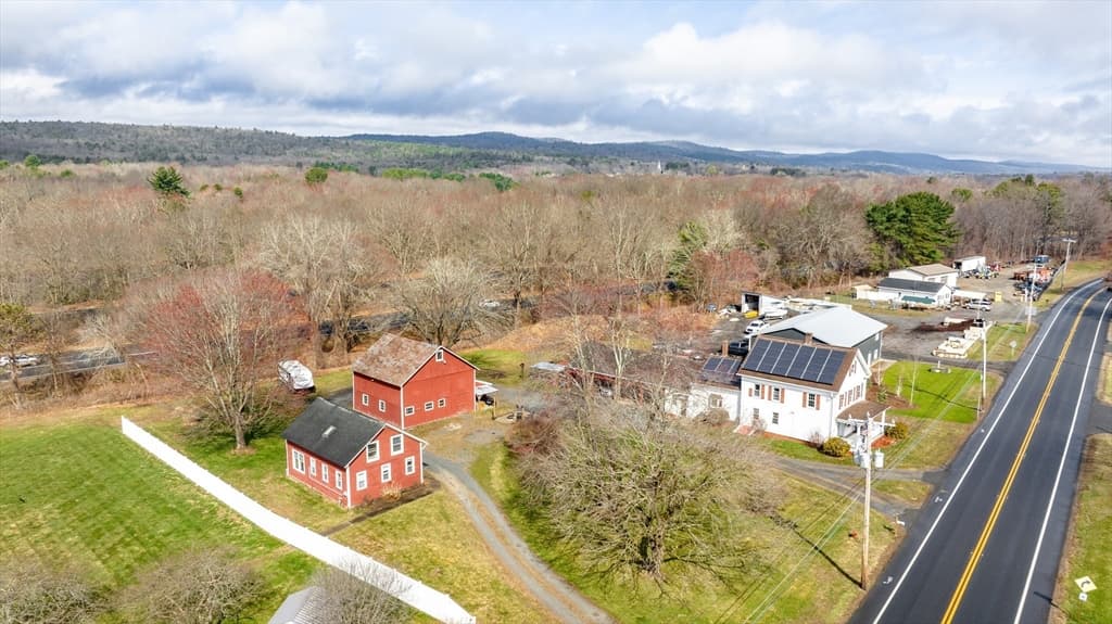 79 State Rd, Whately MA 01093 photo 4