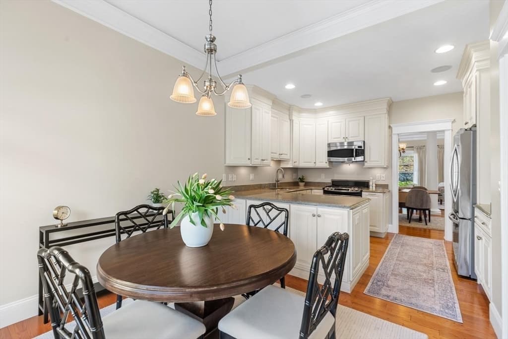 Condominium at 30 Nobscot Road # 2, Sudbury MA 01776, photo 10 of 37